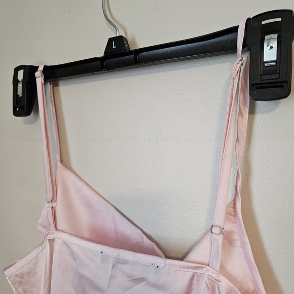 Famulily Tank Top Camisole Elegant Light Pink Cowl Neck Solid Neutral Casual - Picture 6 of 8